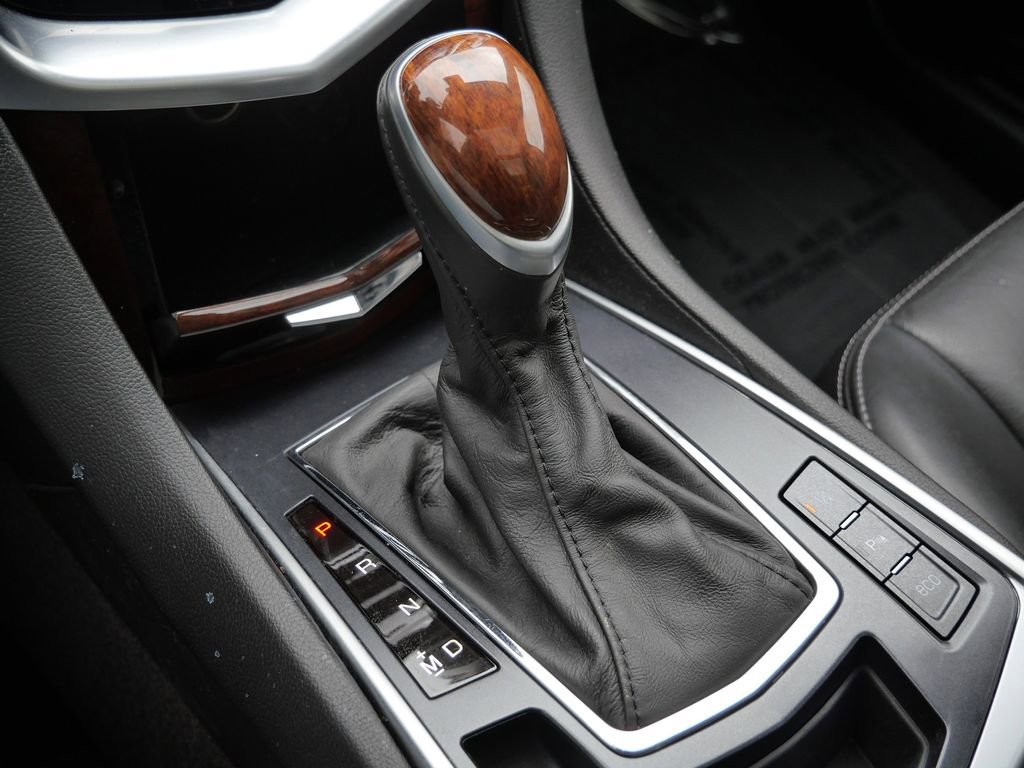 Used 2015 Cadillac SRX Premium image 42