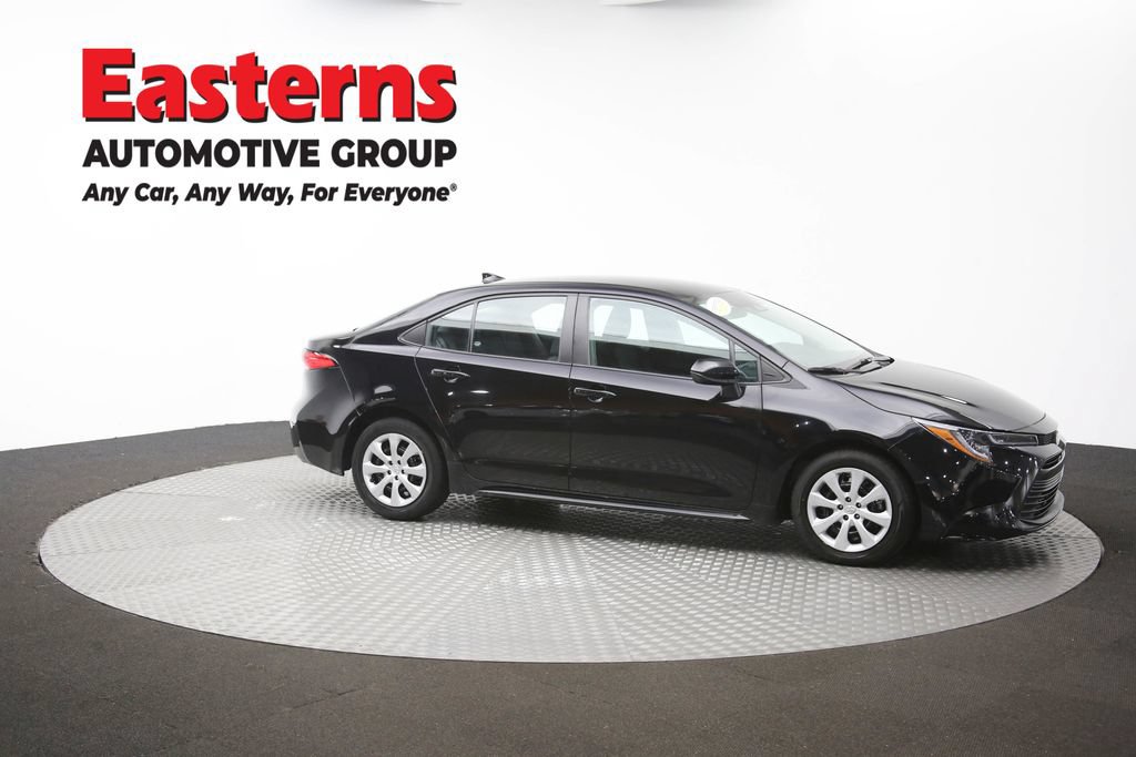 Used 2024 Toyota Corolla LE FWD image 45