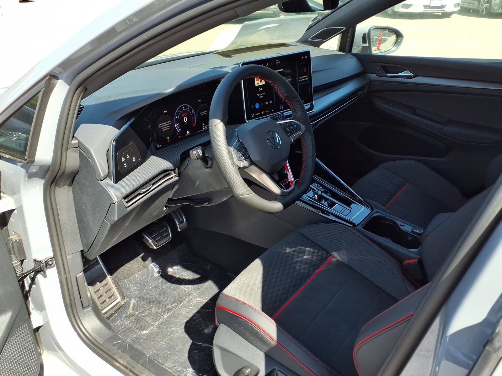 New 2026 Volkswagen GTI SE FWD image 14