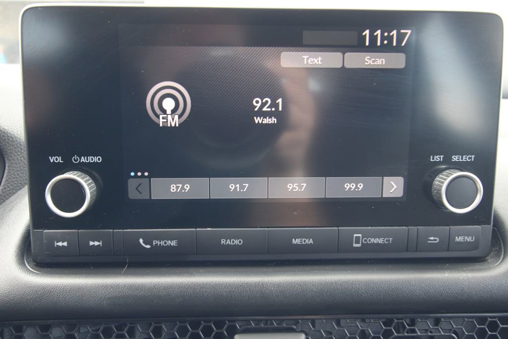 Used 2023 Honda HR-V LX image 28