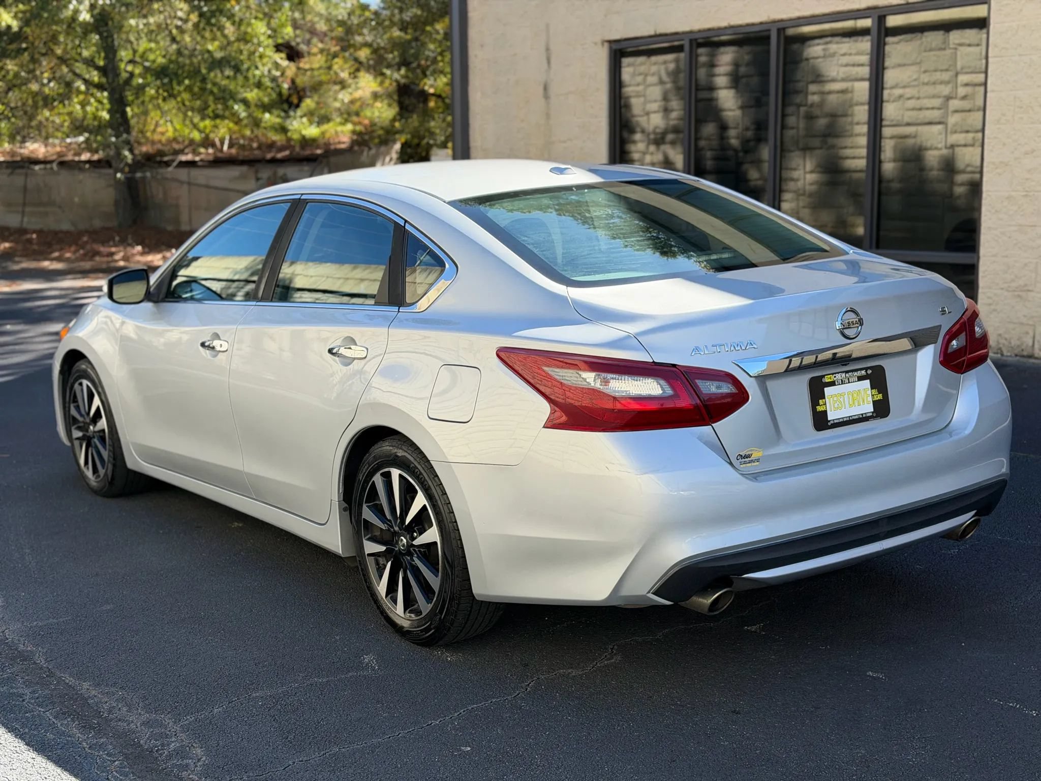 Used 2018 Nissan Altima 2.5 SL FWD image 9