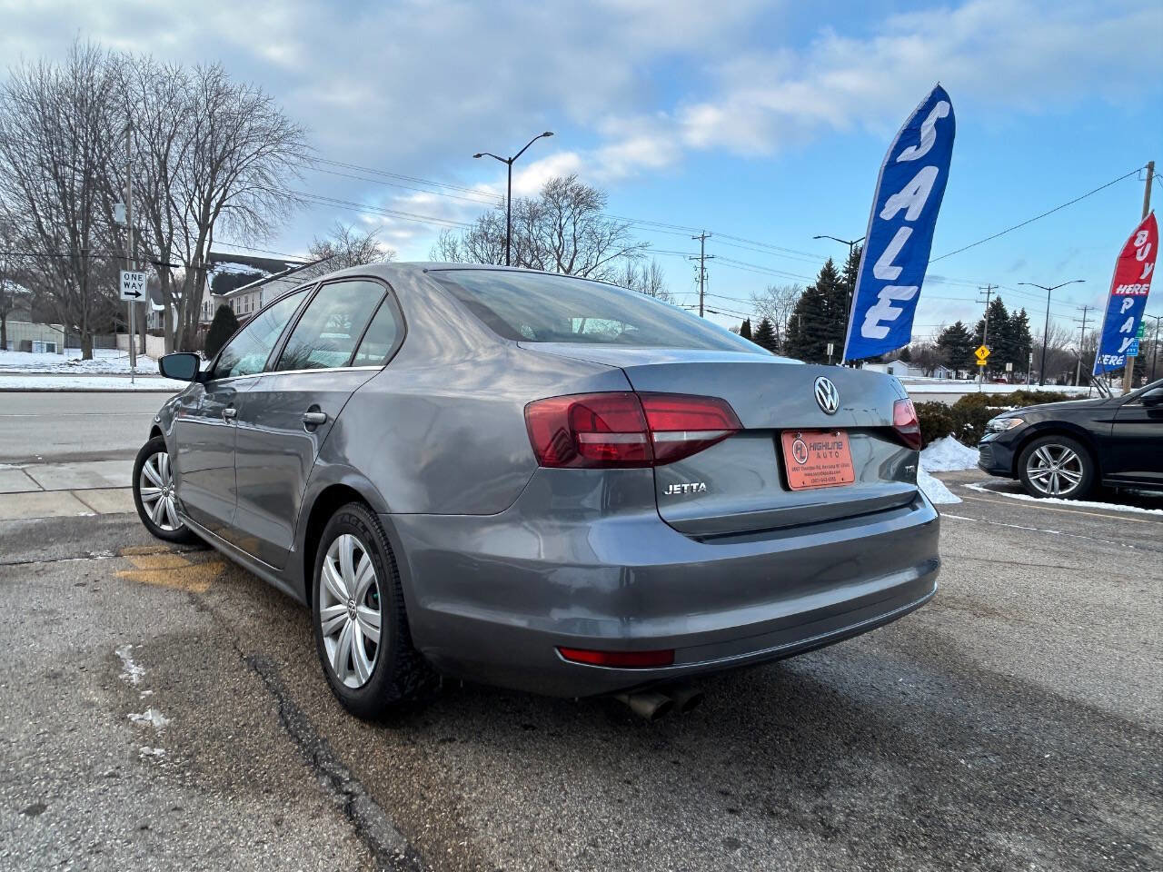 Used 2017 Volkswagen Jetta S image 6