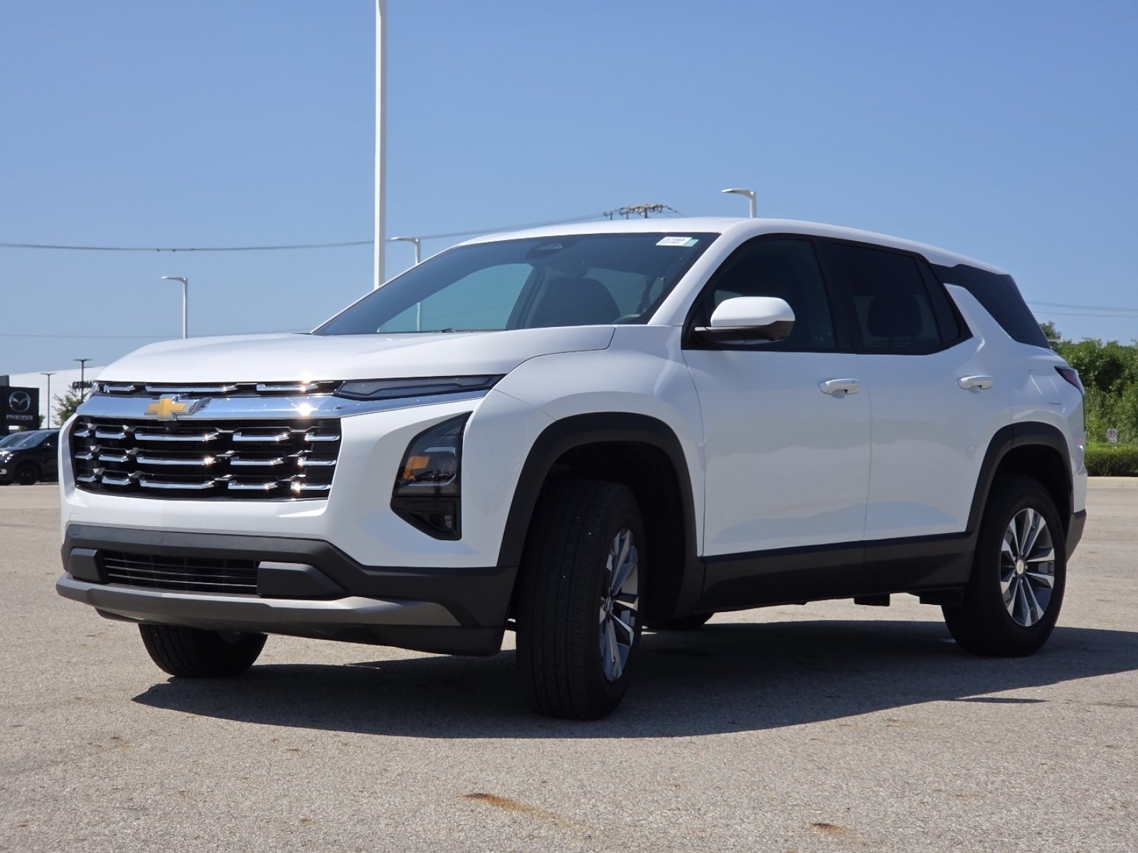 Used 2025 Chevrolet Equinox LT w/ Safety and Technology Package FWD image 12