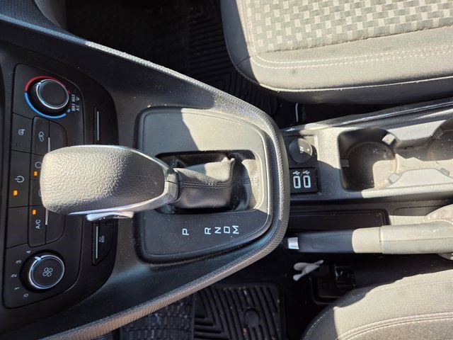 Used 2021 Ford Transit Connect XLT FWD image 7