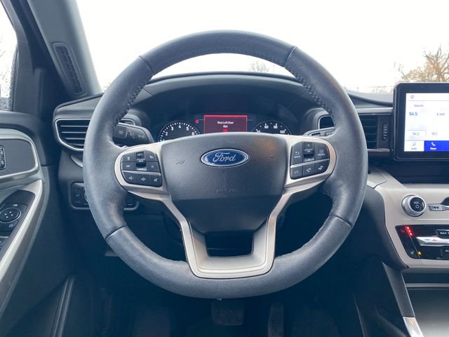 Used 2023 Ford Explorer XLT w/ Equipment Group 202A image 21