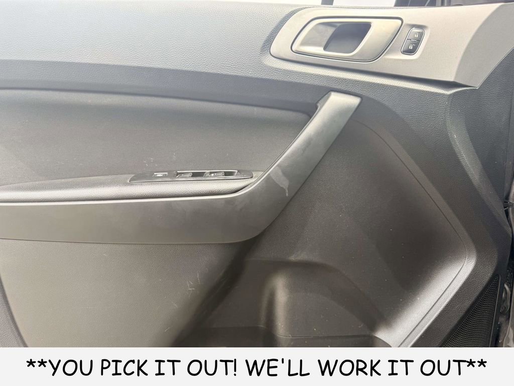 Used 2019 Ford Ranger XLT w/ Equipment Group 302A Luxury RWD image 11