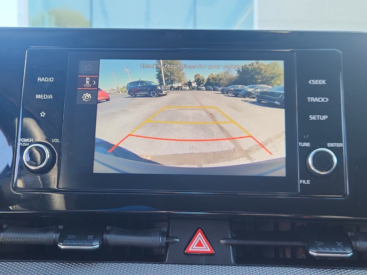 Certified 2025 Kia Sportage LX FWD image 21
