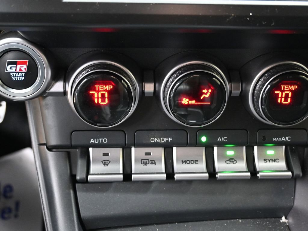 Used 2023 Toyota GR86 Premium image 26