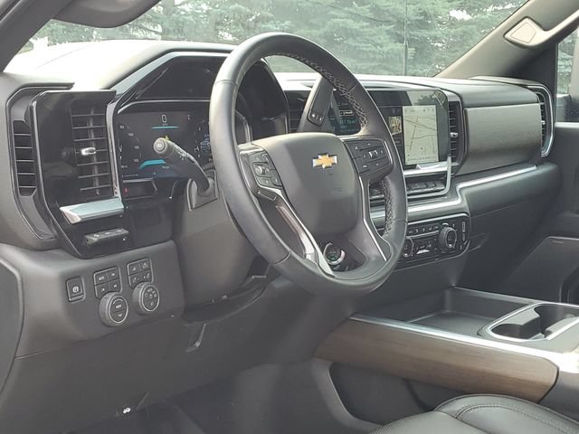 Certified 2026 Chevrolet Silverado 2500 High Country w/ High Country Premium Package AWD/4WD image 8