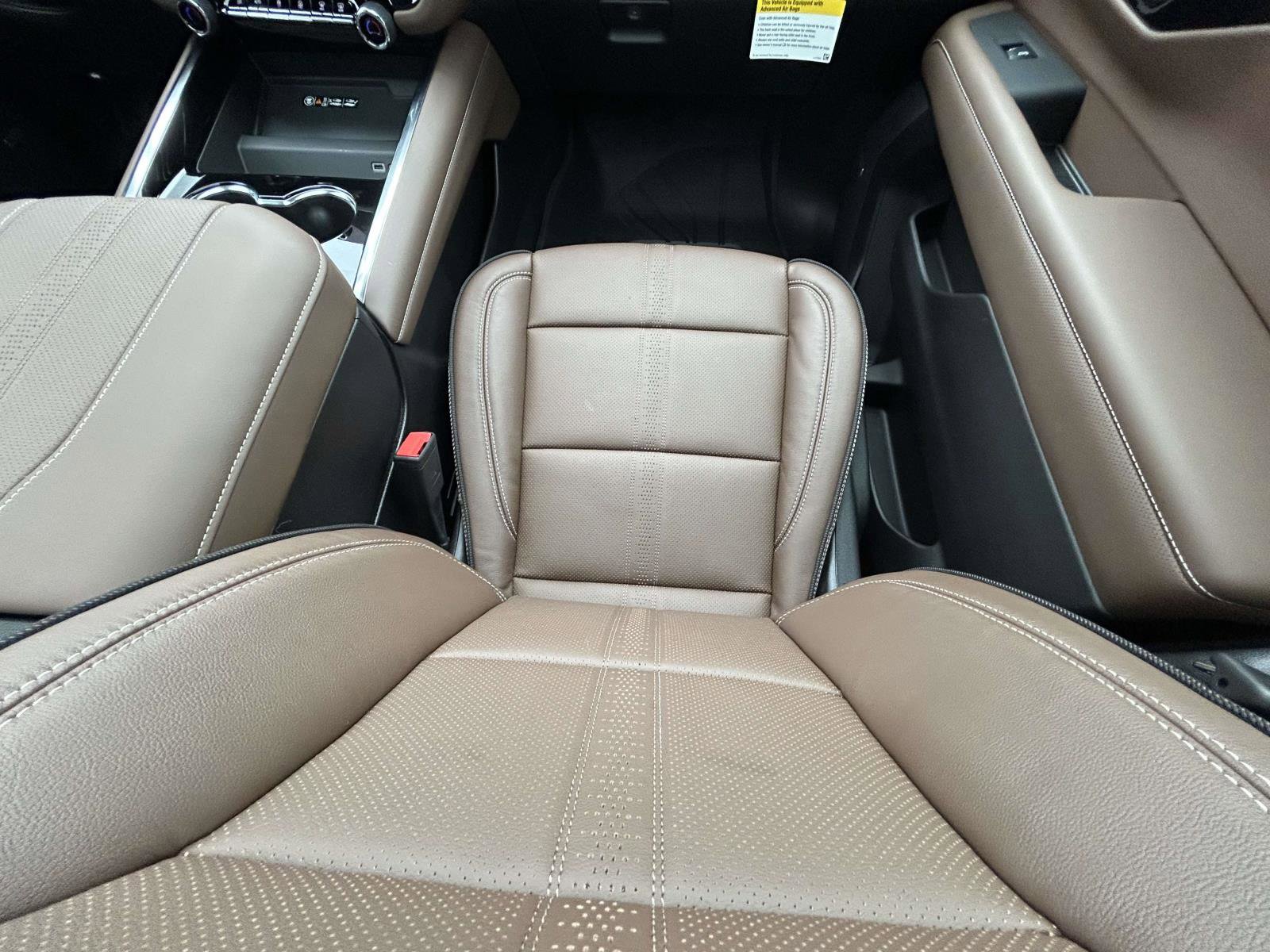 New 2026 Chevrolet Tahoe High Country image 13