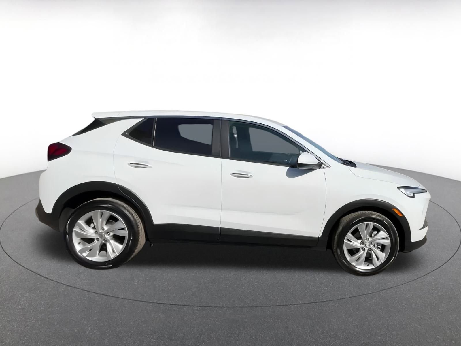 Used 2025 Buick Encore GX Preferred image 16