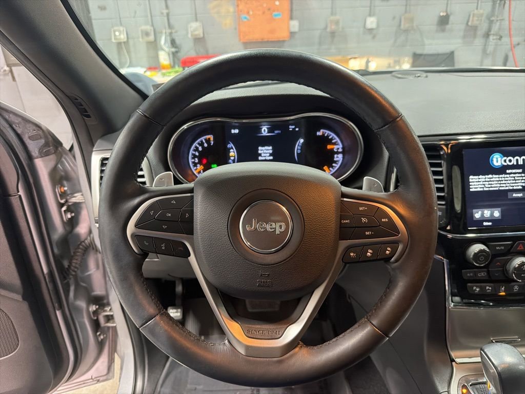 Used 2021 Jeep Grand Cherokee Limited w/ Luxury Group II image 16