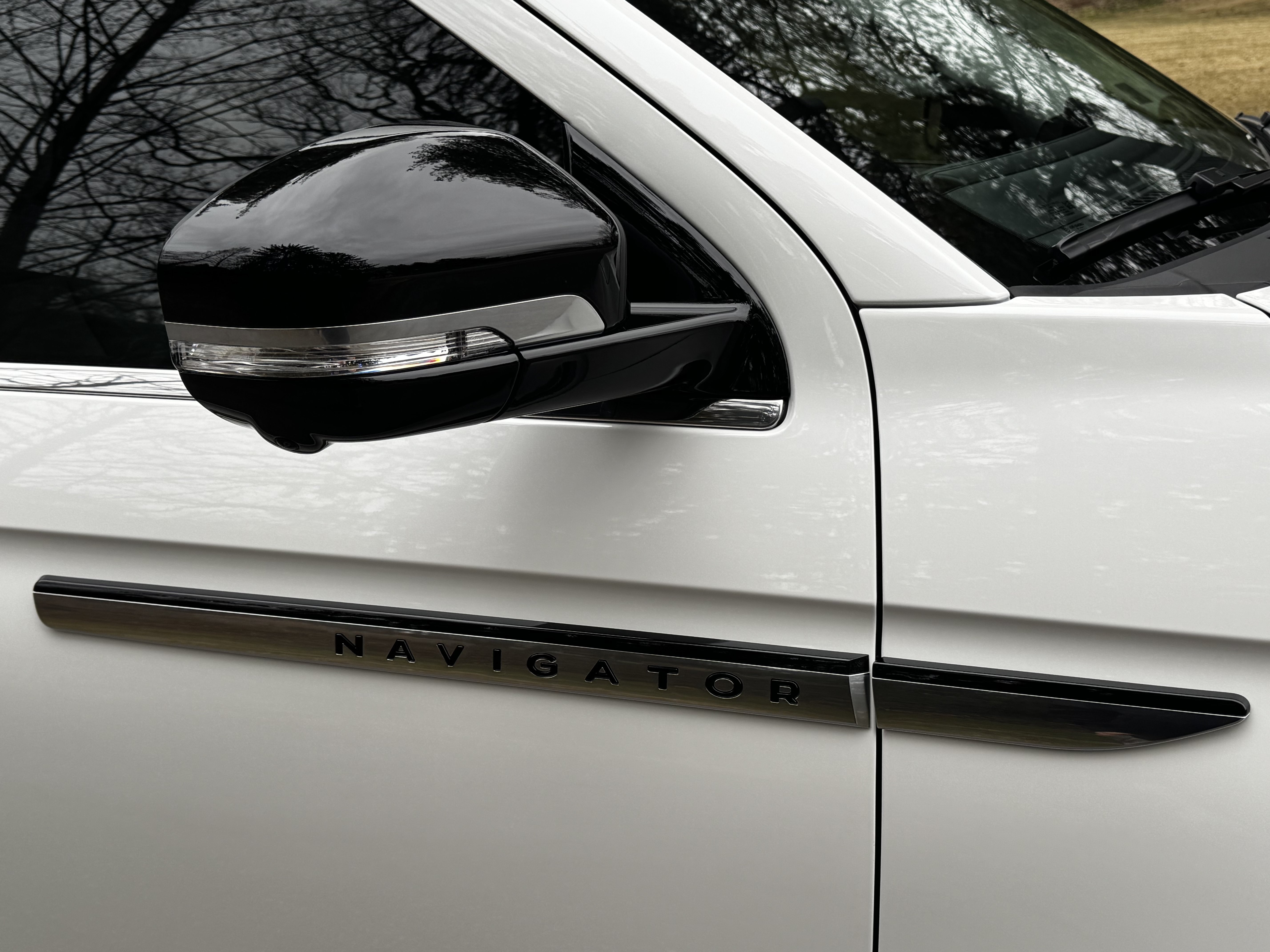 Used 2026 Lincoln Navigator Reserve AWD/4WD image 22