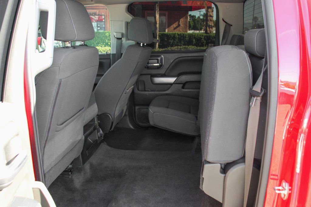 Used 2018 Chevrolet Silverado 1500 LT w/ Texas Edition image 34