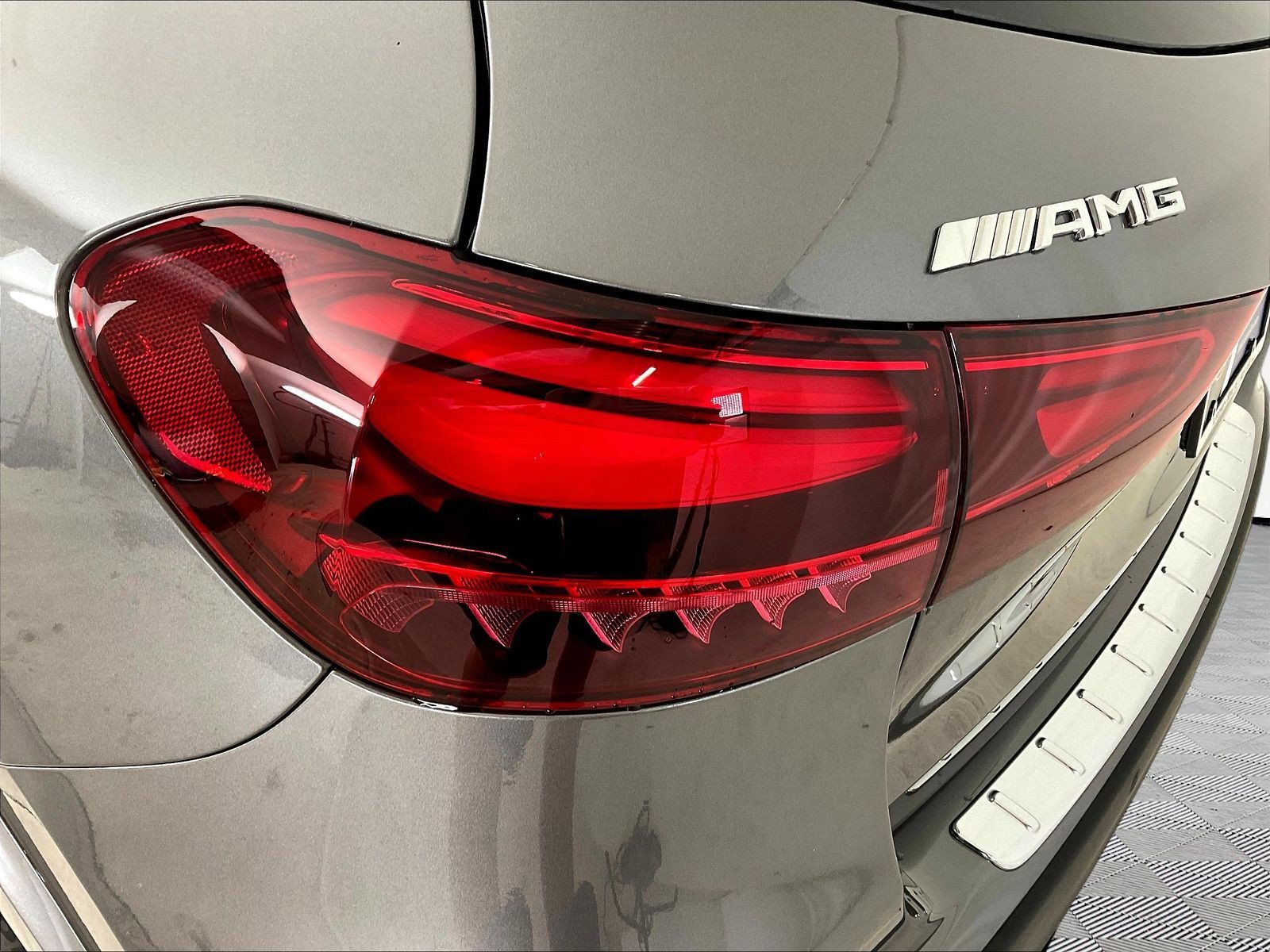 New 2026 Mercedes-Benz GLA 35 AMG 4MATIC image 14