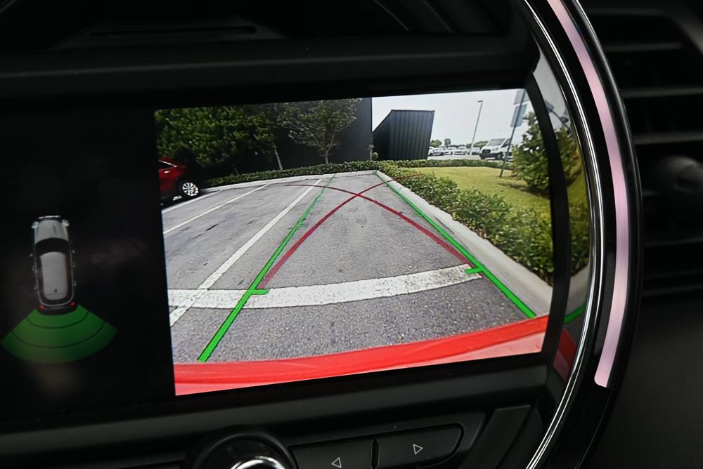 Used 2020 MINI Cooper S image 24
