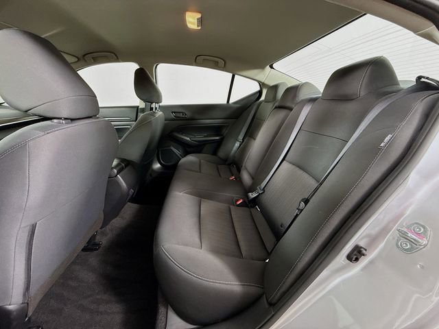 Used 2024 Nissan Altima 2.5 SV FWD image 20