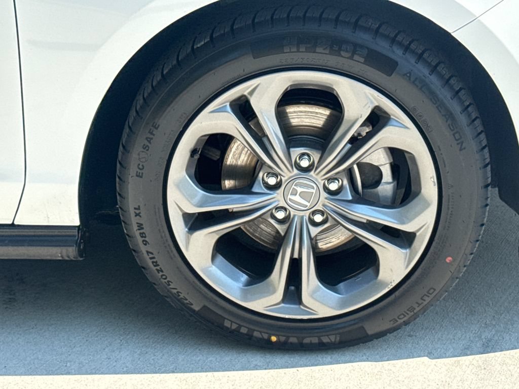 Certified 2024 Honda Accord EX image 11