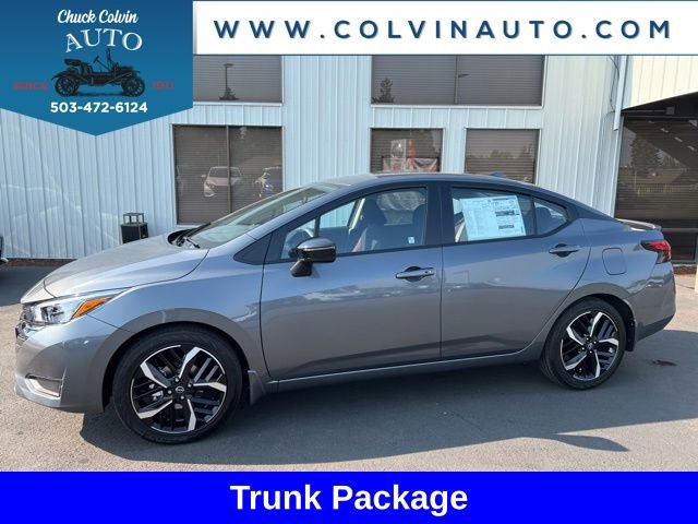 New 2025 Nissan Versa SR w/ Trunk Package image 1