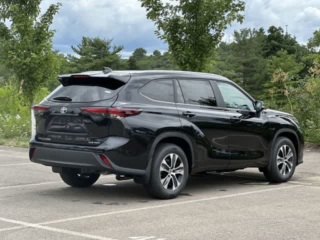 New 2024 Toyota Highlander XLE AWD/4WD image 34