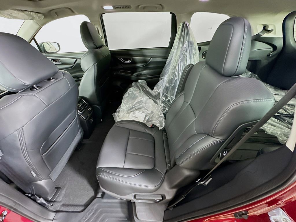 New 2025 Subaru Ascent Limited image 32