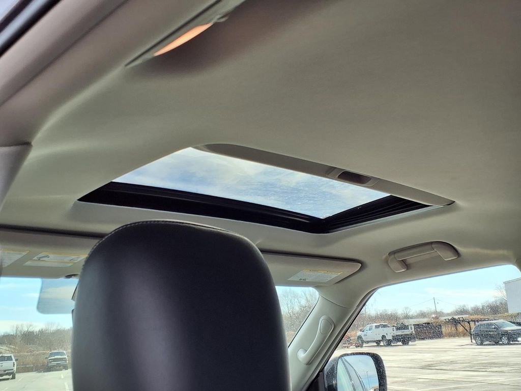 Used 2024 INFINITI QX80 Luxe image 22