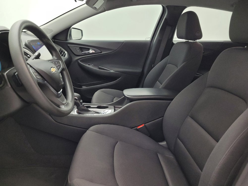 Used 2022 Chevrolet Malibu LS FWD image 17