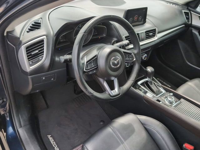 Used 2018 MAZDA MAZDA3 Touring image 16