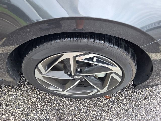 Used 2024 Hyundai Sonata SEL w/ Convenience Package image 16
