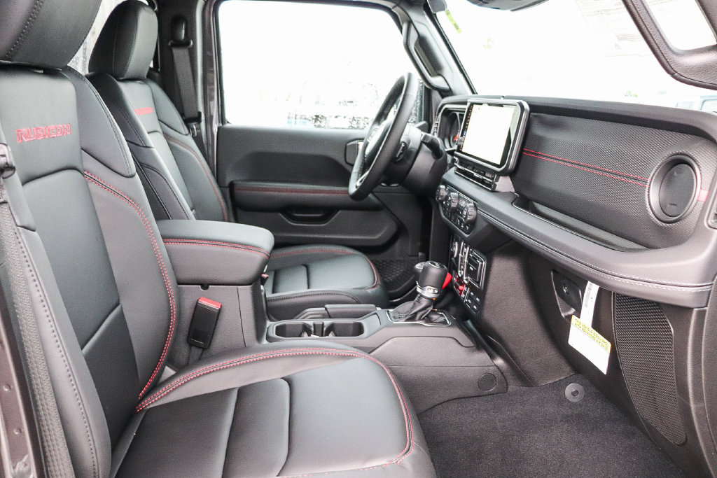 New 2026 Jeep Wrangler Unlimited Rubicon AWD/4WD image 19