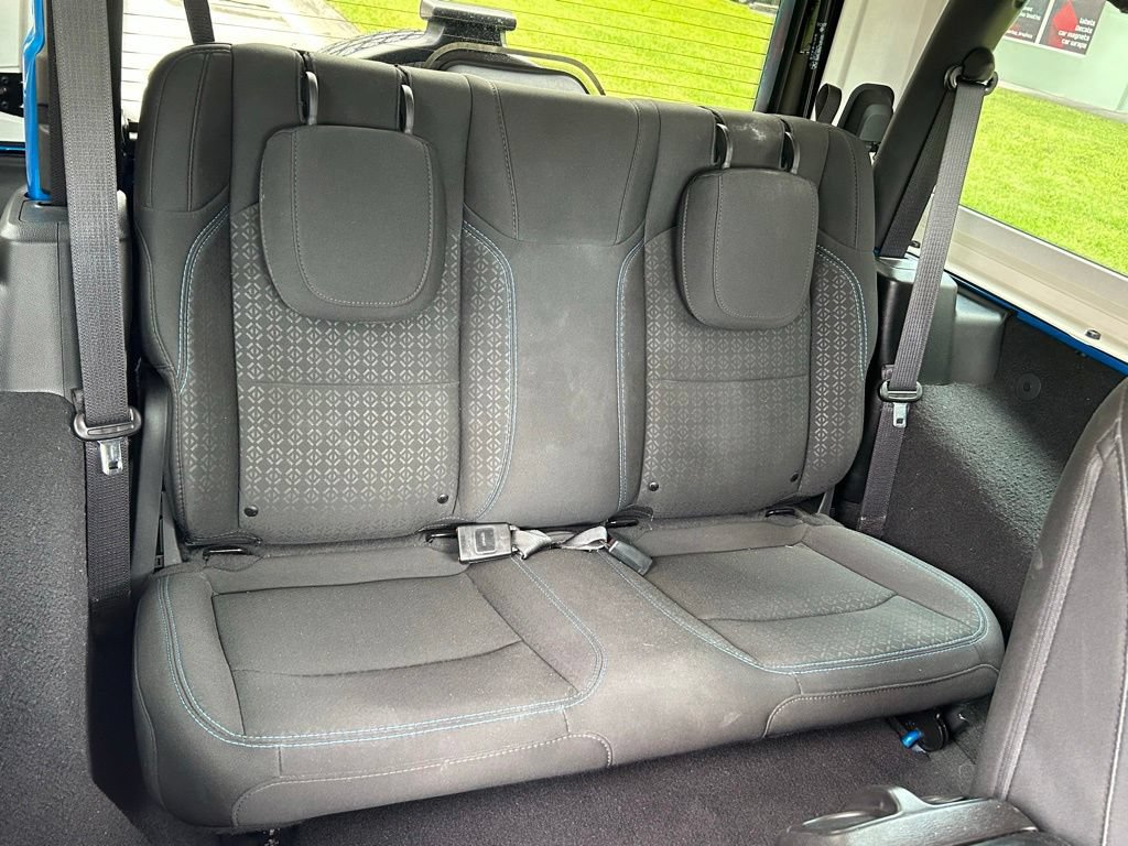 Used 2021 Jeep Wrangler Sport AWD/4WD image 40