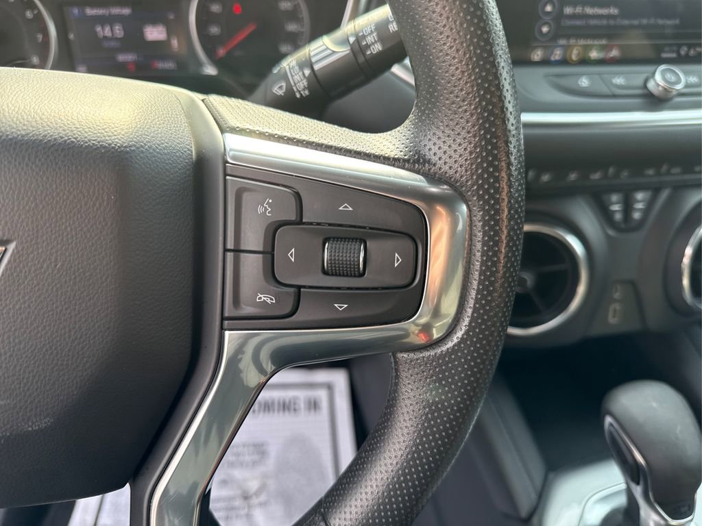 Used 2022 Chevrolet Blazer LT AWD/4WD image 29