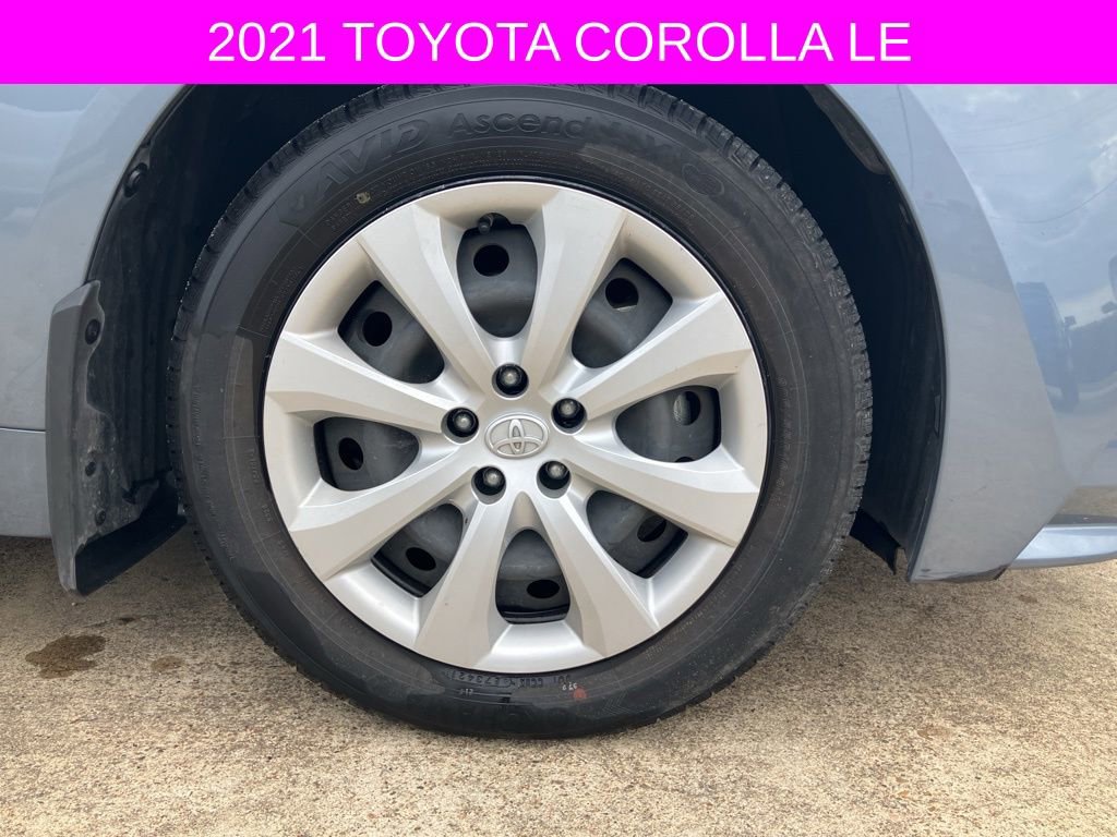 Used 2021 Toyota Corolla LE image 9