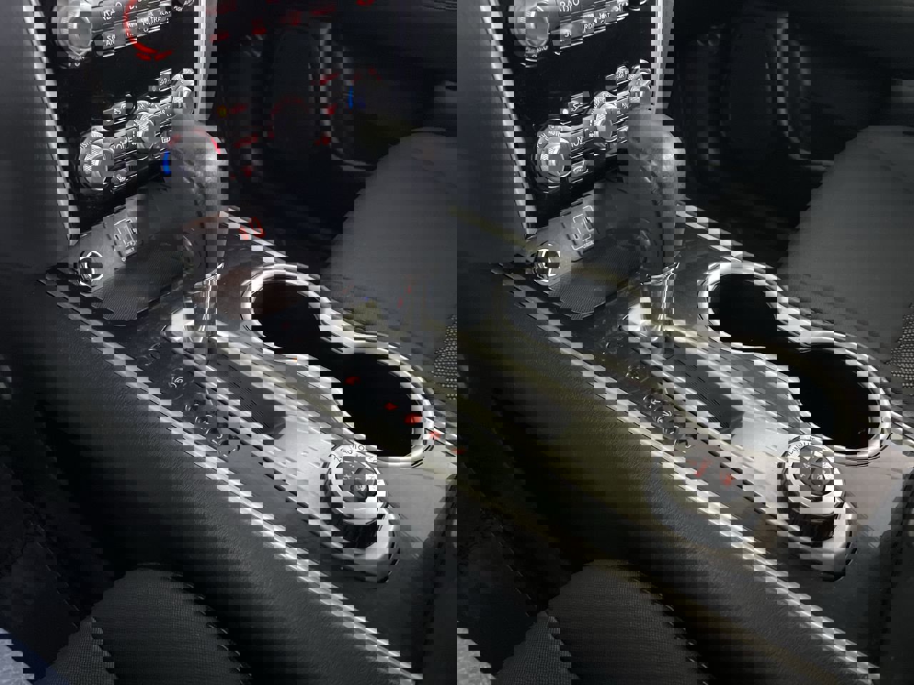 Used 2019 Nissan Pathfinder SV image 18