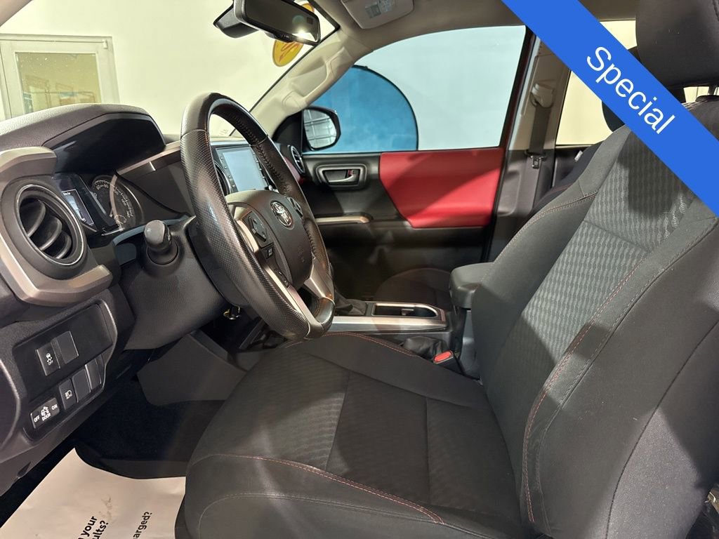 Used 2022 Toyota Tacoma SR5 w/ Technology Package RWD image 16