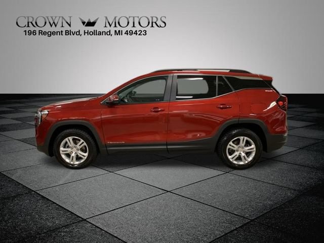 Used 2022 GMC Terrain SLE w/ Driver Convenience Package AWD/4WD image 6