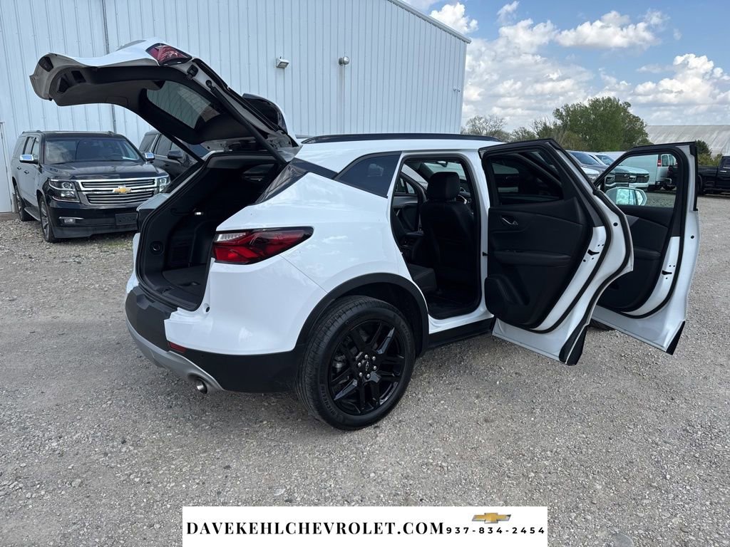 Used 2019 Chevrolet Blazer LT w/ Sound & Technology Package AWD/4WD image 32