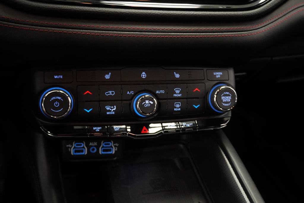 Used 2022 Dodge Durango R/T w/ Trailer Tow Group IV AWD/4WD image 21