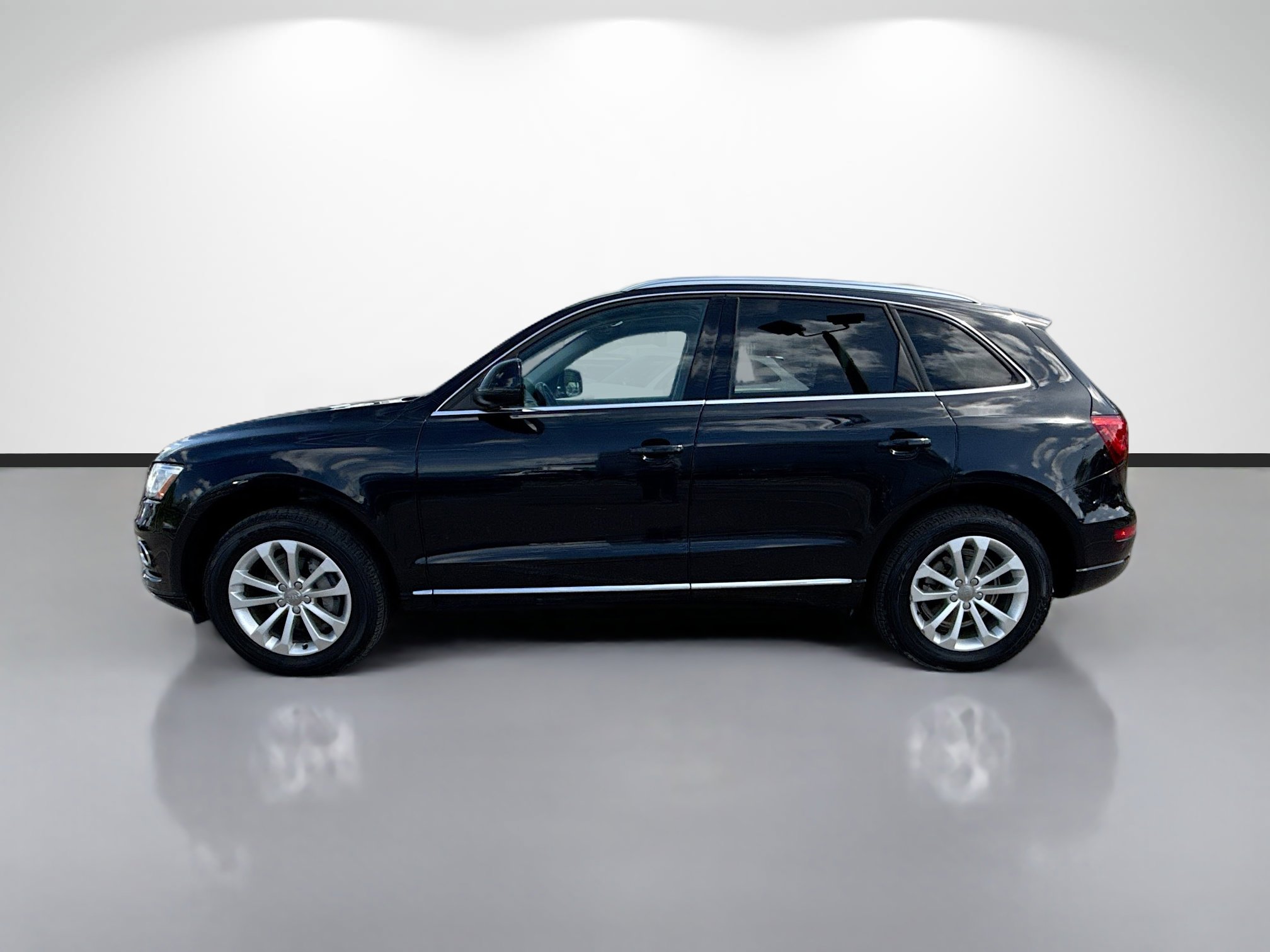 Used 2014 Audi Q5 2.0T Premium Plus image 2