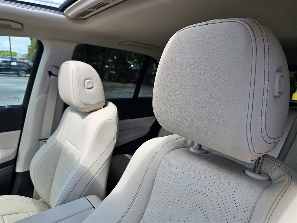Used 2025 Mercedes-Benz GLE 350 4MATIC image 17
