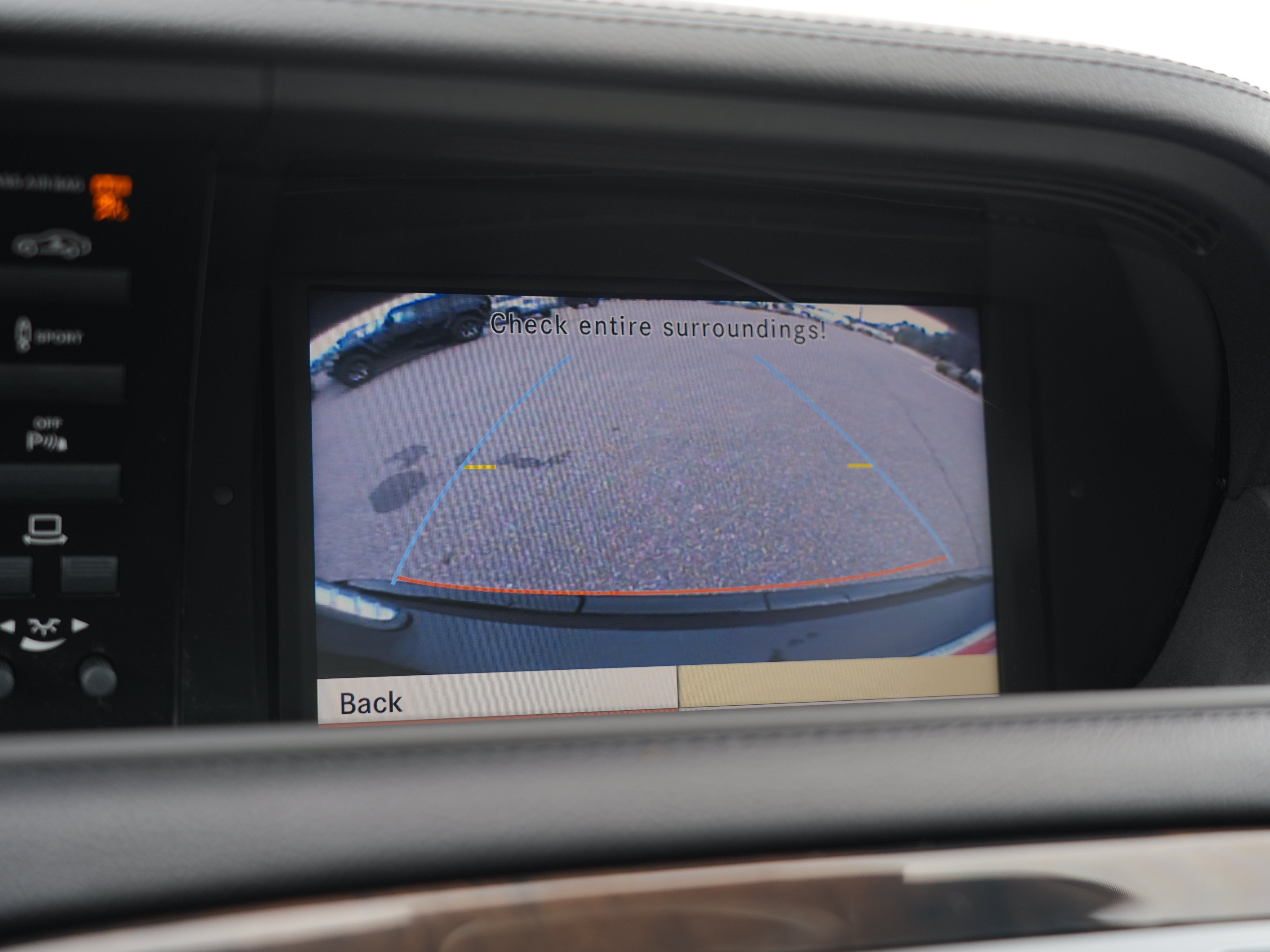 Used 2014 Mercedes-Benz CL 550 4MATIC image 32