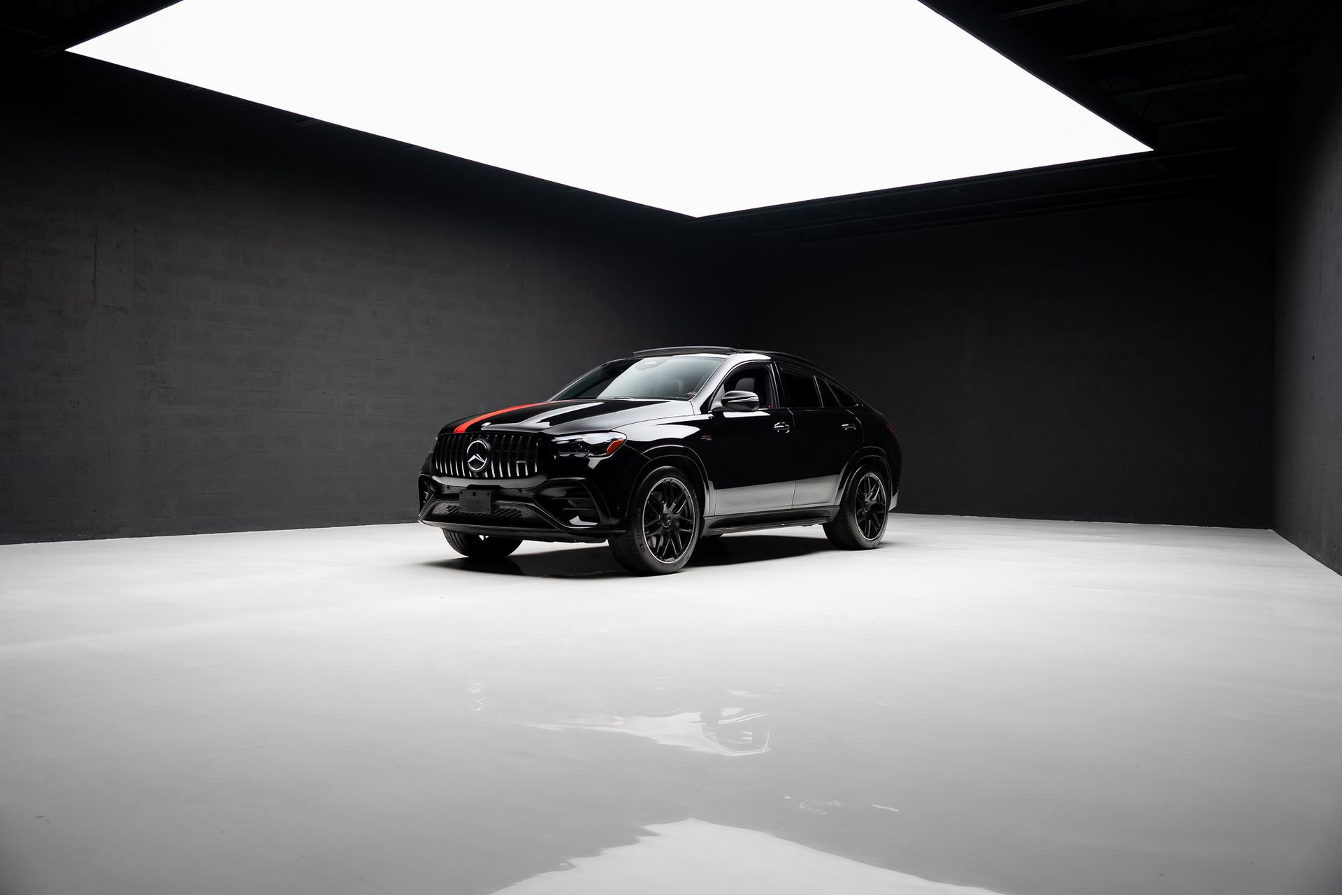 Used 2025 Mercedes-Benz GLE 53 AMG 4MATIC Coupe w/ AMG Night Package image 92
