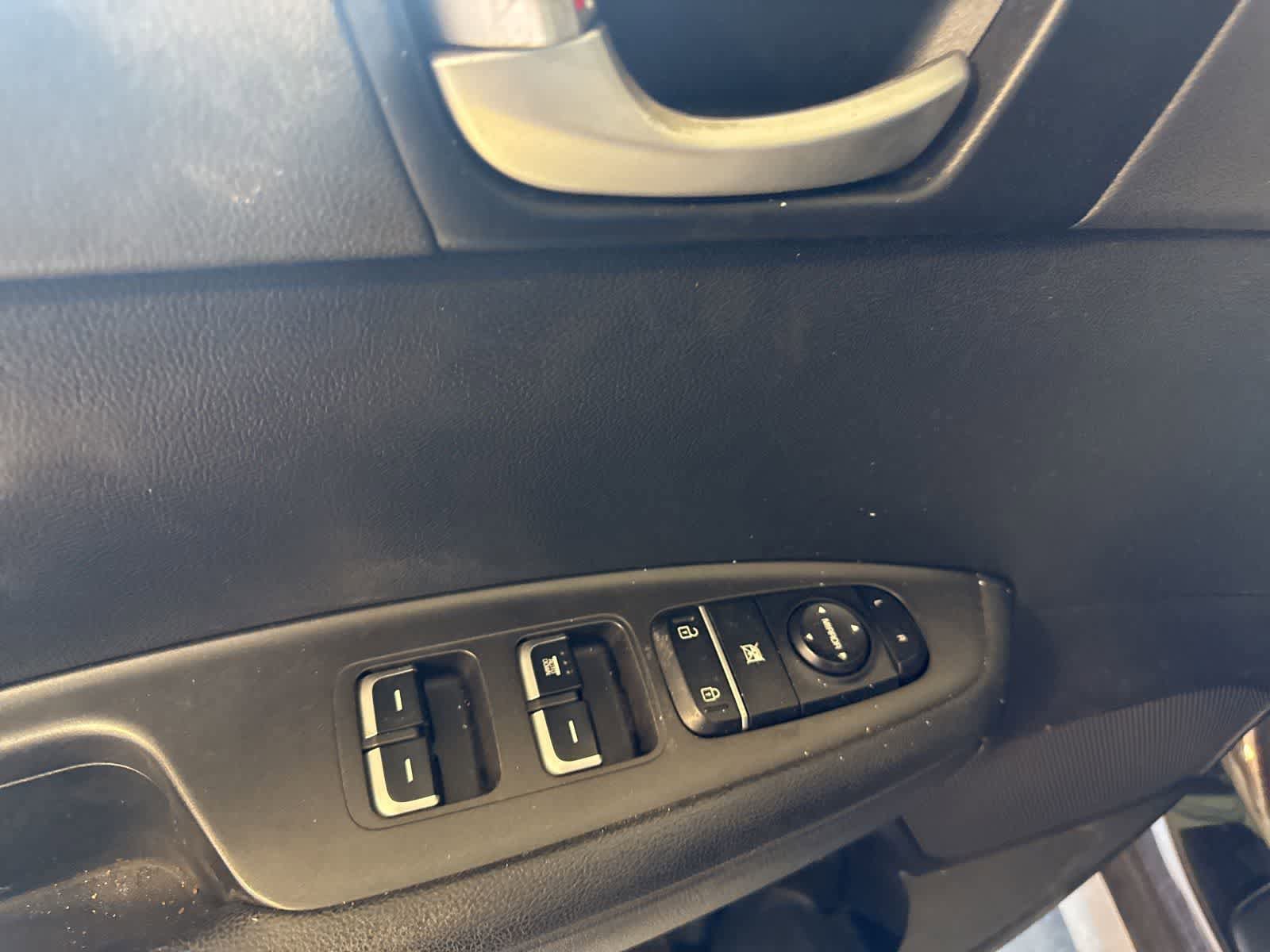 Used 2018 Kia Optima LX FWD image 13