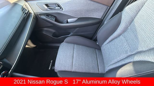 Used 2021 Nissan Rogue S image 12