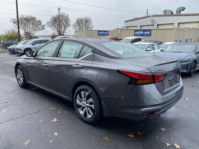 Used 2025 Nissan Altima 2.5 S image 3