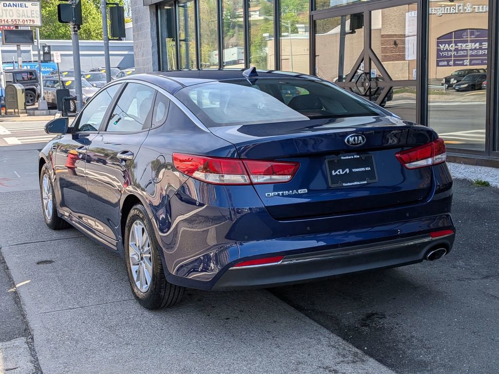 Used 2018 Kia Optima LX FWD image 9