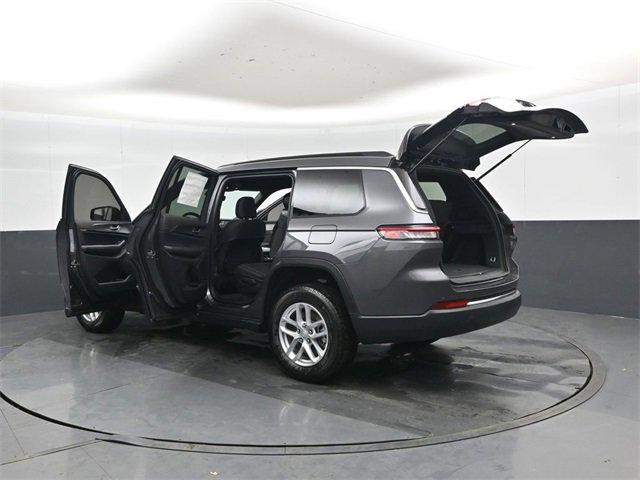 New 2025 Jeep Grand Cherokee L Laredo image 49