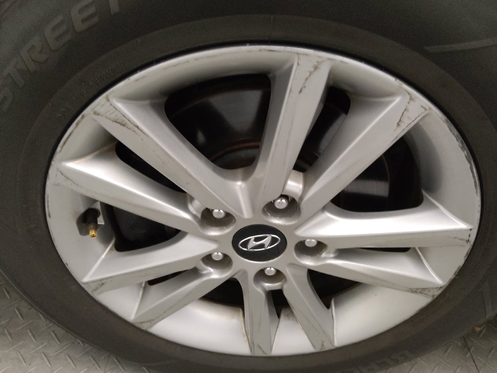 Used 2015 Hyundai Sonata SE w/ Winter Package FWD image 31