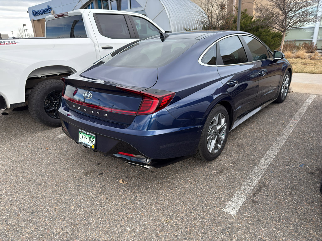 Used 2022 Hyundai Sonata SEL w/ Convenience Package image 4
