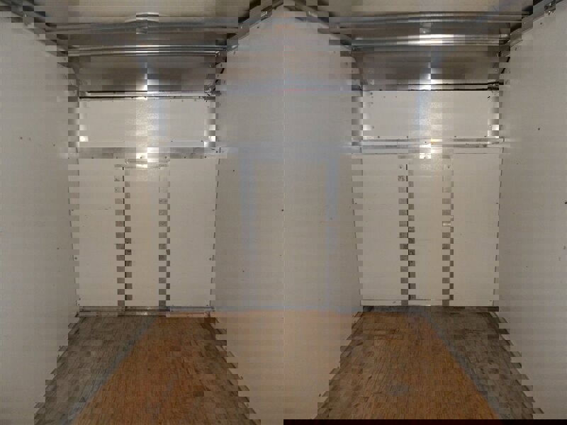 Used 2014 Ford E-350 and Econoline 350 Super Duty image 22